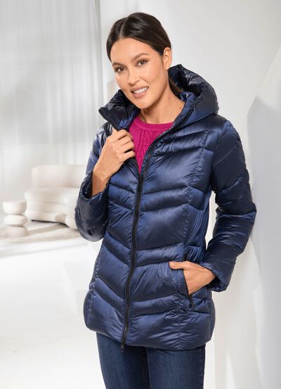 Funktionell jacka med 2-v?gs dragkedja 