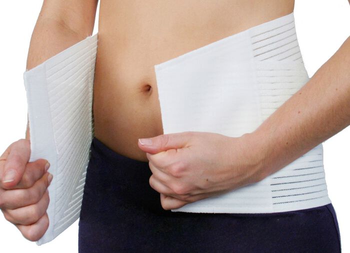 Ortopediskt buk- och ryggst&ouml;dsb&auml;lte med Outlast 