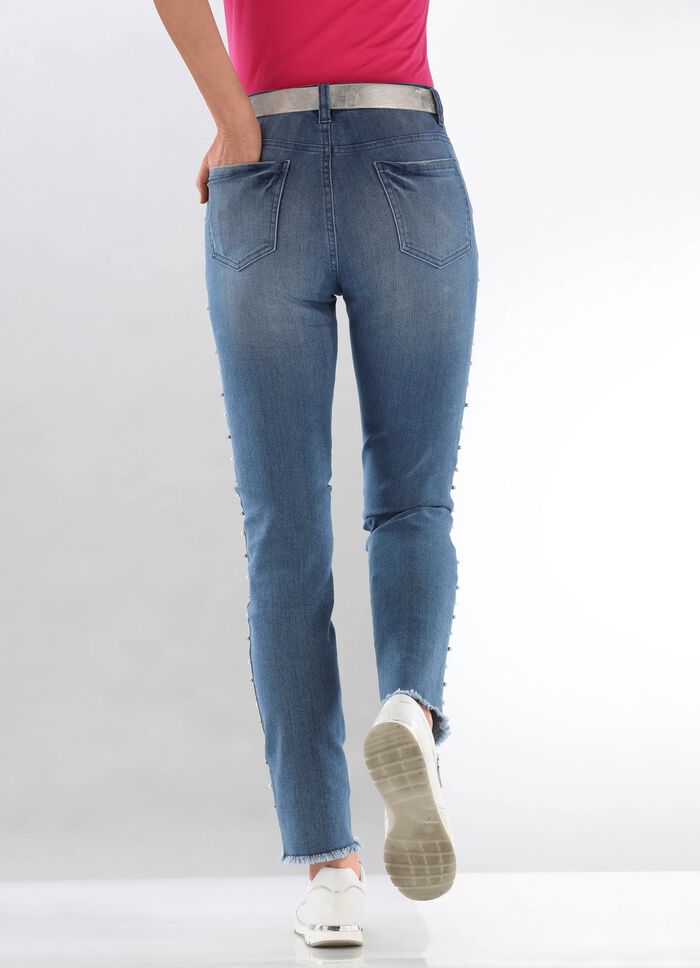 Eleganta jeans med fina dekorativa p&auml;rlor 