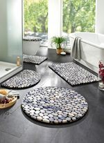 L&auml;ttsk&ouml;tt badrumsset med kiselstenmotiv 