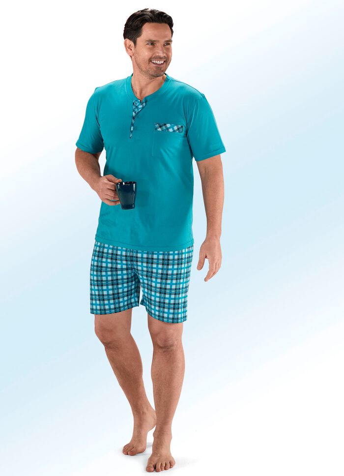 Tv&aring;pack med shorts med knappsl&aring; och br&ouml;stficka 