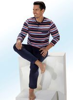 Tv&aring; paket pyjamas med knappsl&aring; och garnf&auml;rgad randig design 