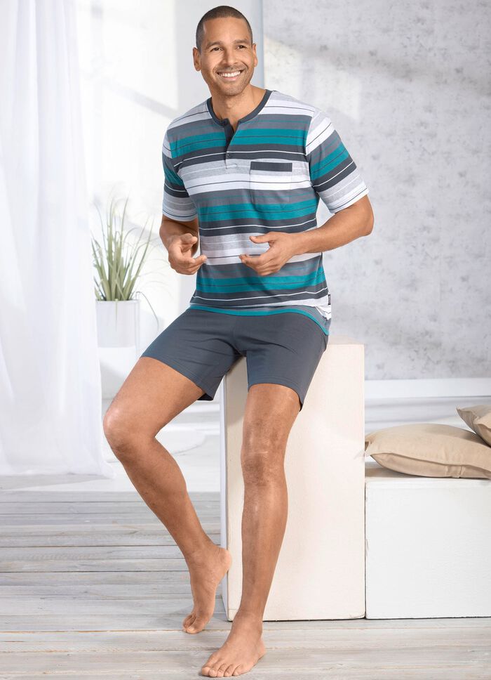 Shorty med knappsl&aring; 