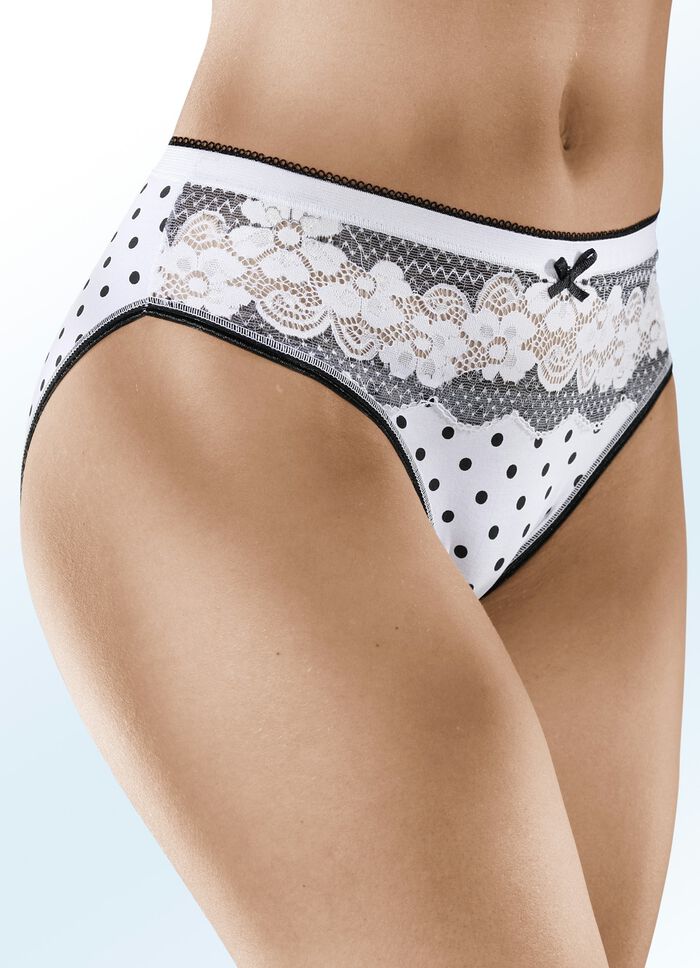 Paket med fyra trosor med elastisk spets 