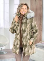 Jacka med design i fuskp&auml;lslook 