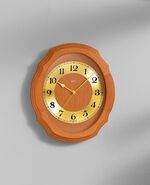 V&auml;ggklocka med radiostyrt urverk K&Ouml;RSB&Auml;RSTR&Auml;D