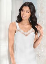 Tv&aring;pack skjortor med tyllbroderi i spets 