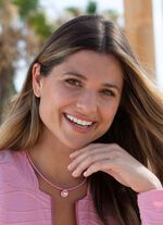 Halsband med rosa l&auml;dersn&ouml;re och Rivoli glassten 