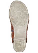 Gemini-sandaler med sofistikerade, f&auml;rgglada fl&auml;tade detaljer 