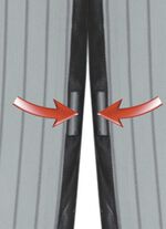 Insektsgardin med magnetsystem, st&auml;ngs automatiskt! 