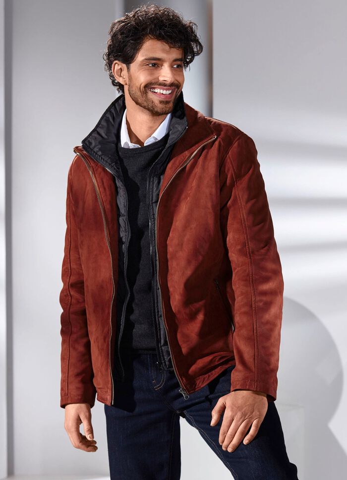 Kort skinnjacka med innerfickor 