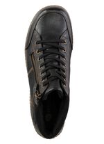 Remonte-st&ouml;vel med vadderad skaftkant 