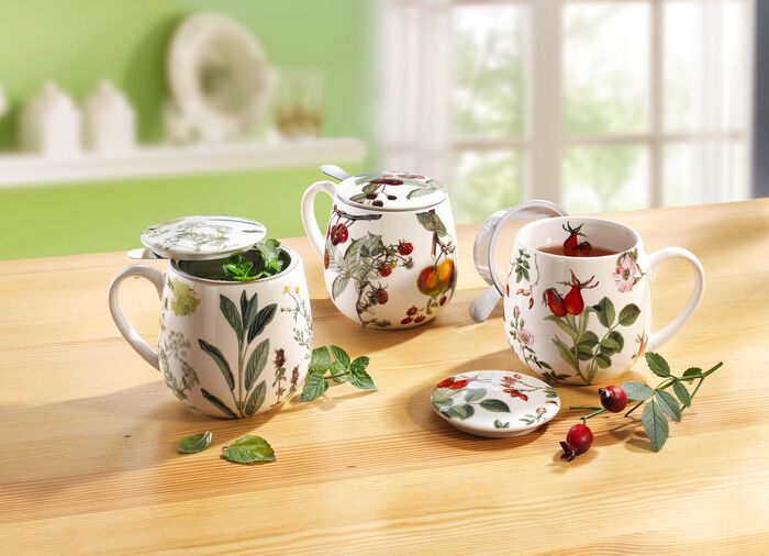 Fina tekoppar i porslin F&Auml;RGGLAD