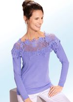 Tr&ouml;ja med elegant spetskant 