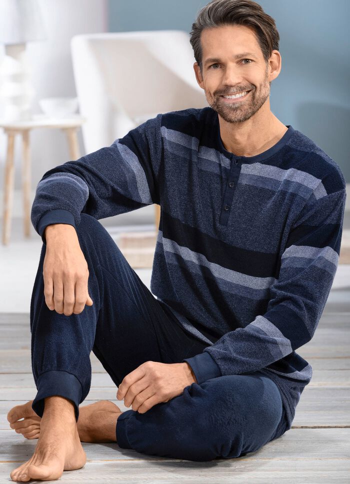 Frott&eacute;pyjamas med knappsl&aring; 