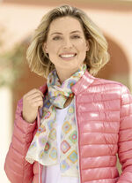 halsduk med fantasidesign 