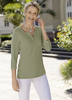 Skjorta med rund hals i 3 färger OLIV