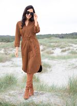 Kl&auml;nning med knytb&auml;lte 