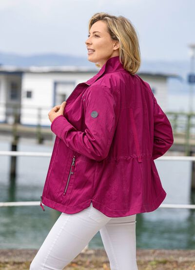 Jacka med fickor med dragkedja 