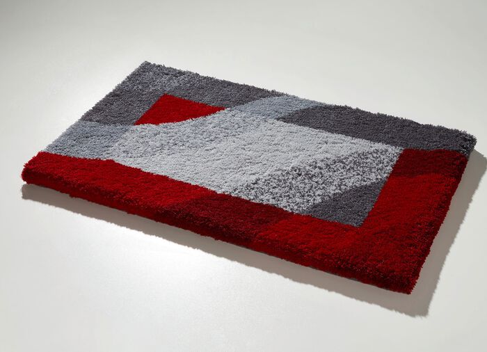 Supermjukt badrumsset fr&aring;n Grund GR&Aring;-R&Ouml;D