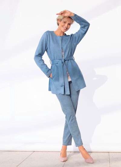 Jacka med &ouml;ppna kanter 