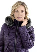 Kort rock med sidosömmar