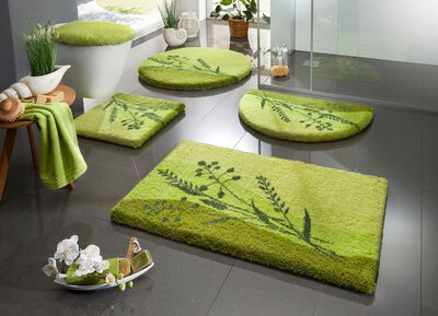 Naturligt designat badrumsset fr&aring;n m&auml;rket Grund 