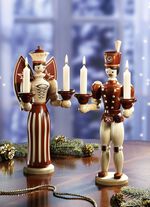 Ljusstake tillverkad av delikat hantverk 