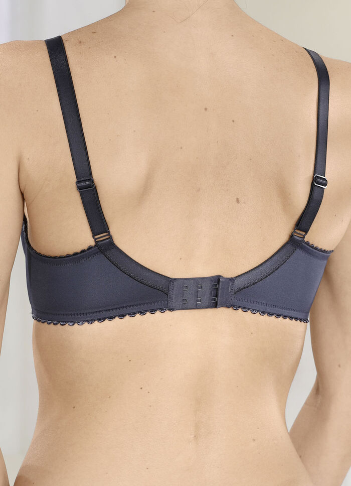 Felina bygel-bh med kontrasterande broderier 