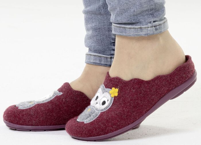 Laurina, klassiska damtofflor, med uttagbar fotb&auml;dd BORDEAUX