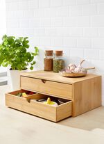 Sk&aring;p med l&aring;dor i bambu 