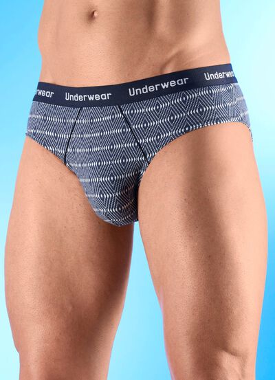 Paket med fyra trosor med res&aring;r i midjan 