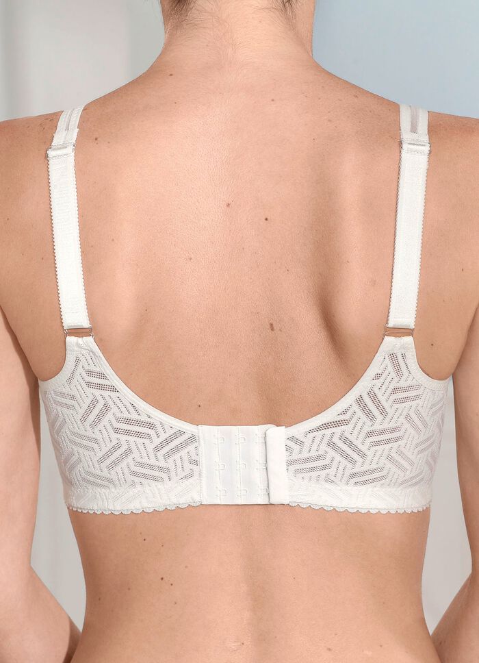 BH gjord av elastisk spets 