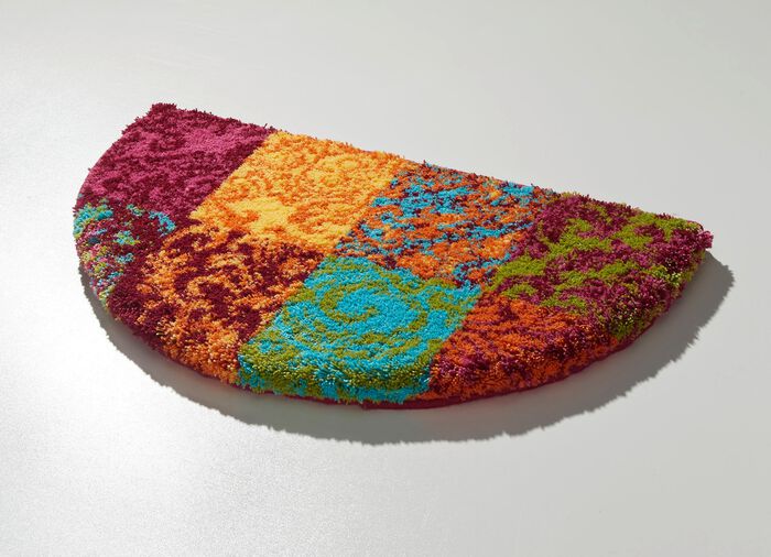 Badrumsset fr&aring;n Grund med mjuk lugg FLERF&Auml;RGAD