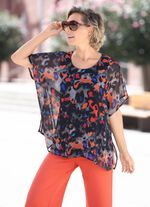 Topp i dubbla lager med chiffong&ouml;verdrag 