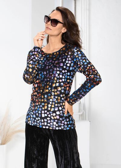 Uts&ouml;kt skjorta med rund hals 