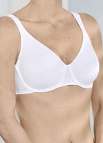 Triumph Comfort Minimizer bygel-bh med elastisk tyllbroderi VIT