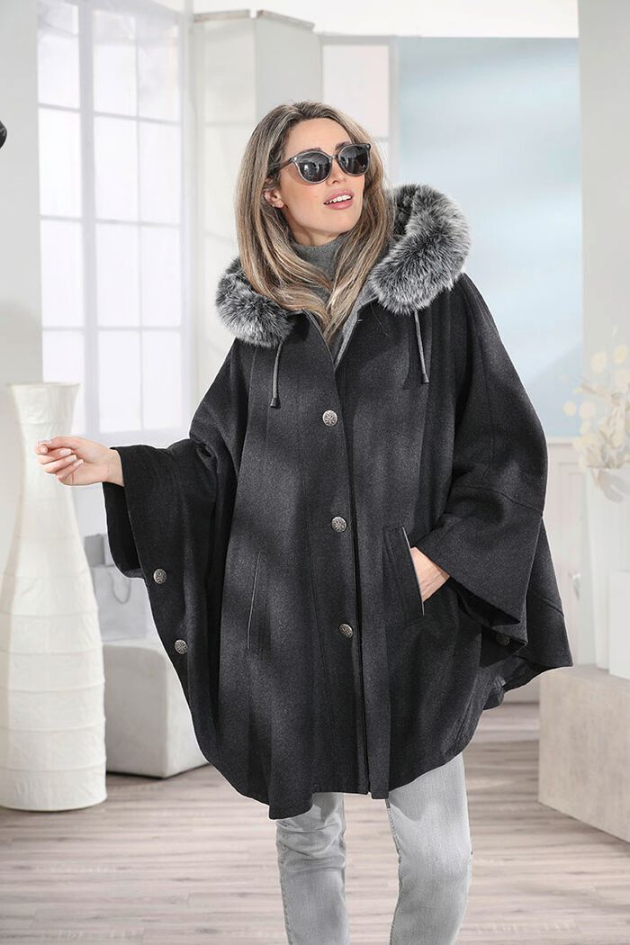 Kappa med knappsl&aring; 