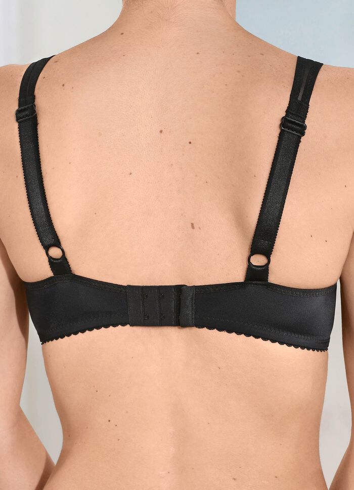 Laurina bygel-bh med elastisk spets 