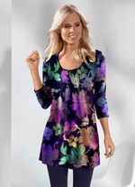 L&aring;ng topp med subtila veck framtill 