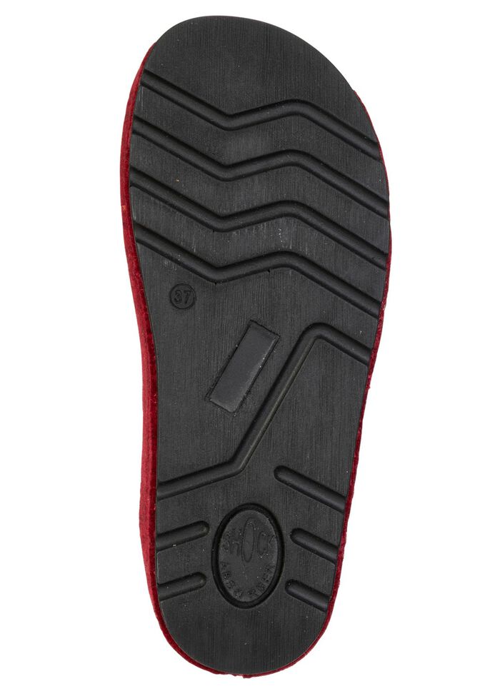 Klassiska damtofflor, tillverkade av filtmaterial 