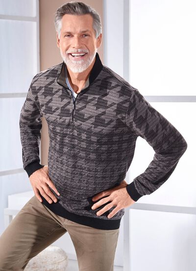 Troyer med stickad krage 