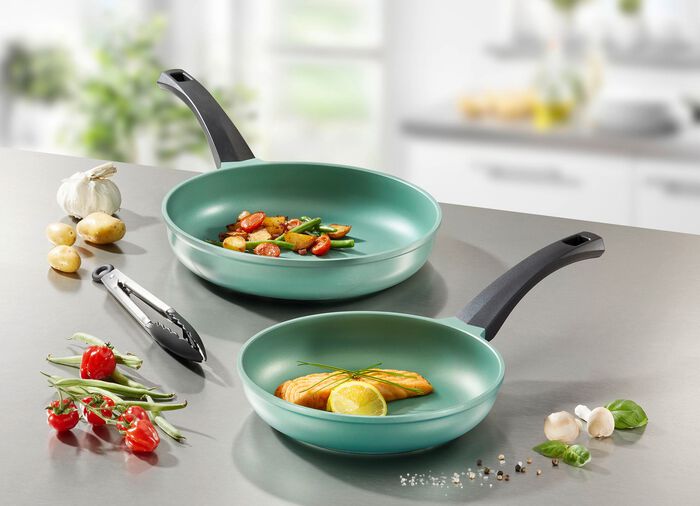 "GSW" pannset "Rainbow" tillverkat av h&ouml;gkvalitativ gjuten aluminium 