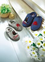 Haflinger tofflor Caty, gjorda av h&ouml;gkvalitativ jungfruull 