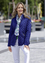 Funktionell jacka med intressant quiltning SAPHIRBLAU