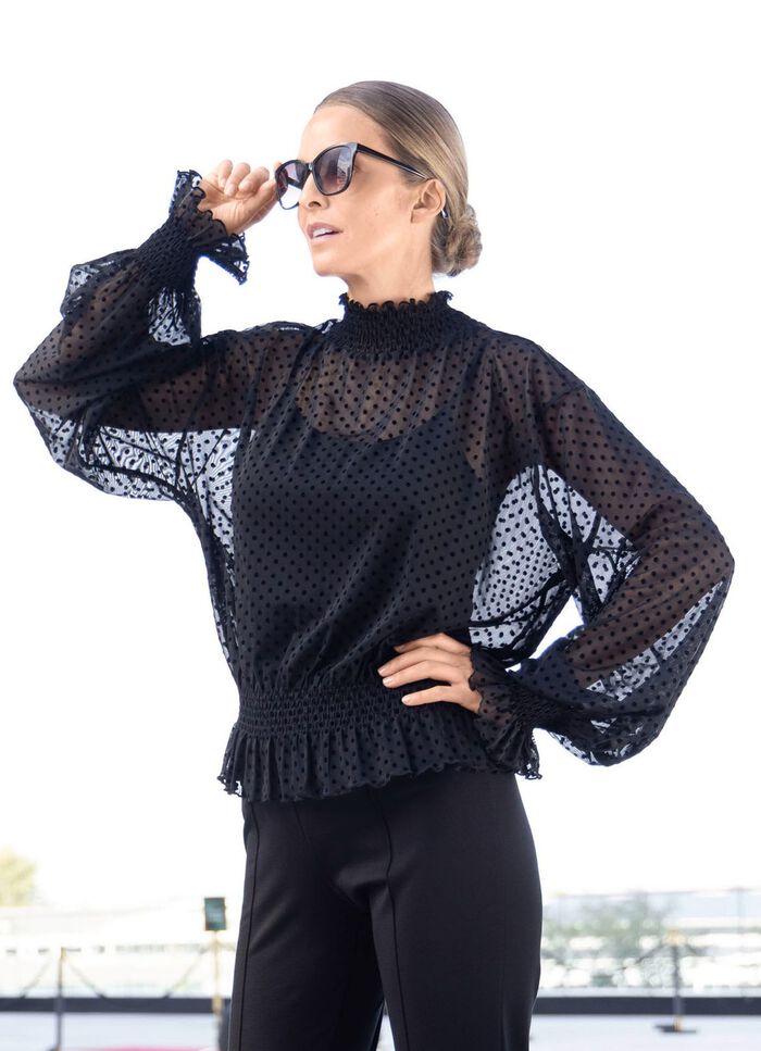 Skjorta med st&aring;krage 