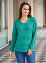 Tr&ouml;ja med texturerade r&auml;nder 