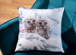 Kuddfodral i sammetslook med motiv av sn&ouml;uggla 