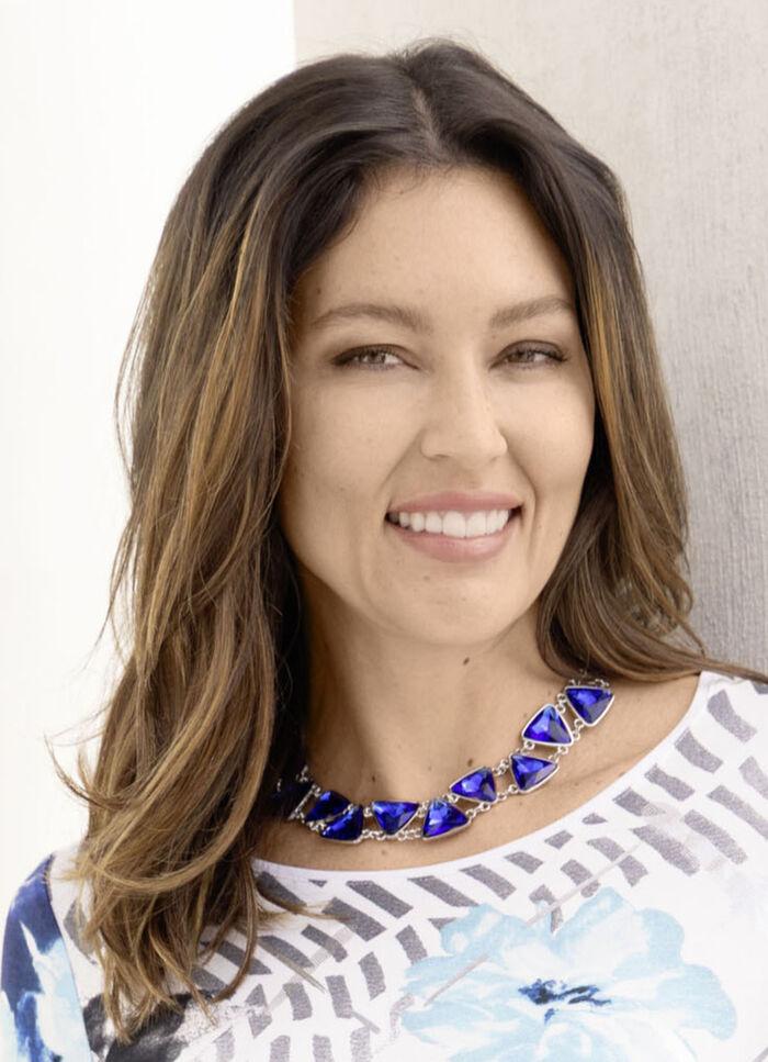 Elegant, silverf&auml;rgad l&auml;nkkedja 