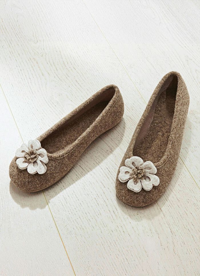 Ballerinaskor fr&aring;n Florett gjorda av bekv&auml;mt filtmaterial 